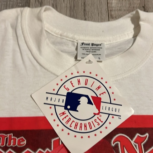 MLB McGuire Shirt - Picture 3 of 6